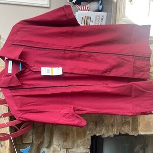 Cubavera Mens button shirt   Biking red. Size M